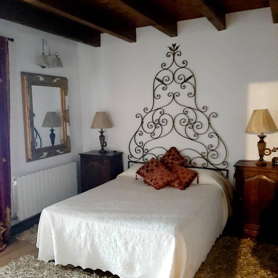 La Posada Del Canal Villanueva de San Mancio Esterno foto