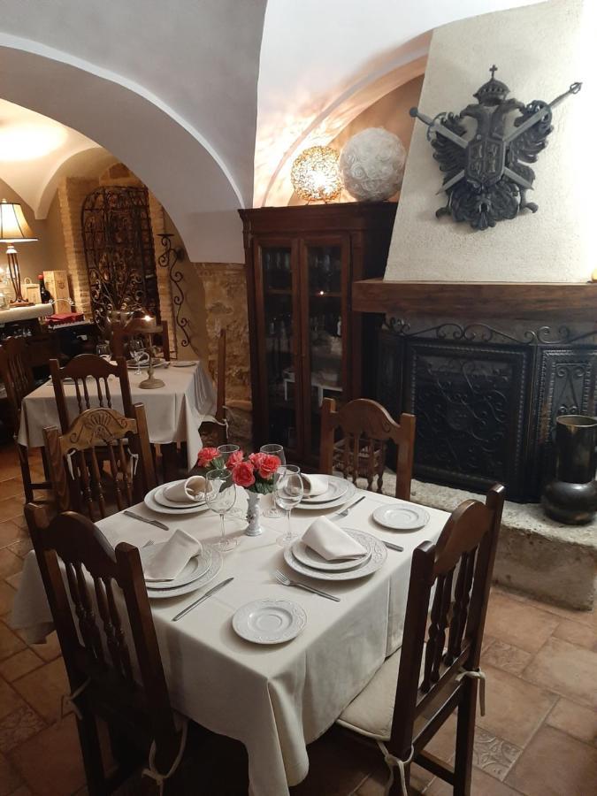 La Posada Del Canal Villanueva de San Mancio Esterno foto