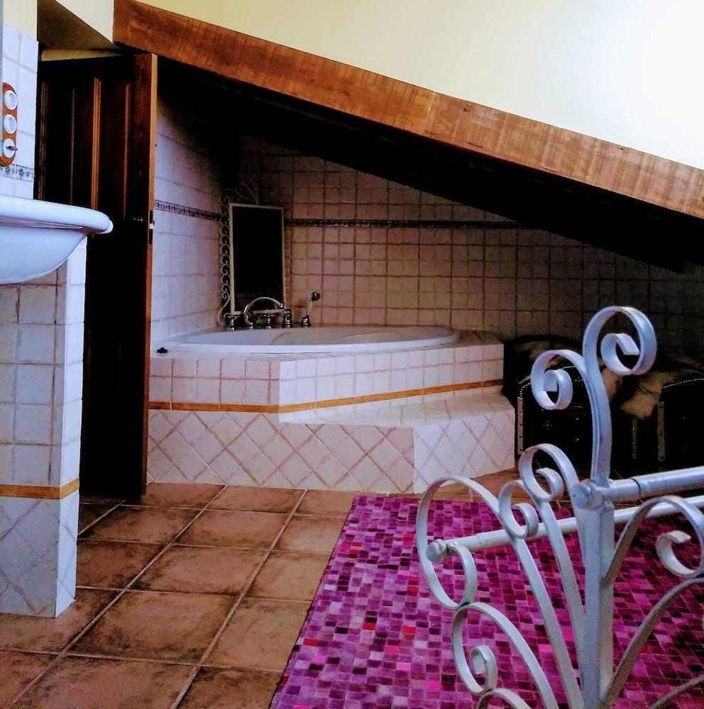 La Posada Del Canal Villanueva de San Mancio Esterno foto