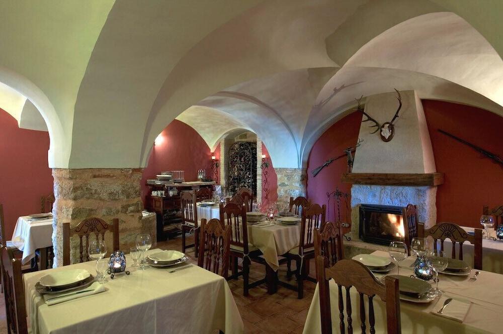 La Posada Del Canal Villanueva de San Mancio Esterno foto