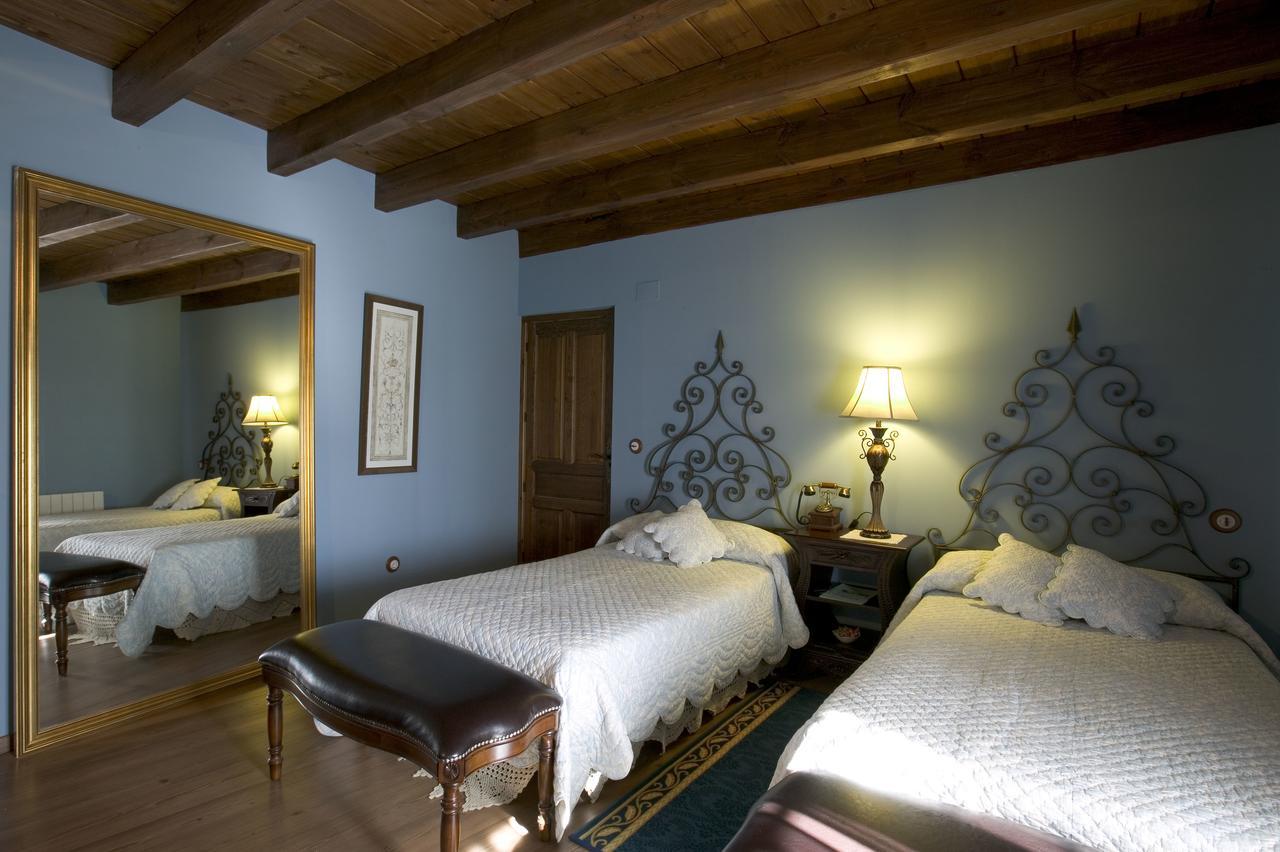 La Posada Del Canal Villanueva de San Mancio Esterno foto